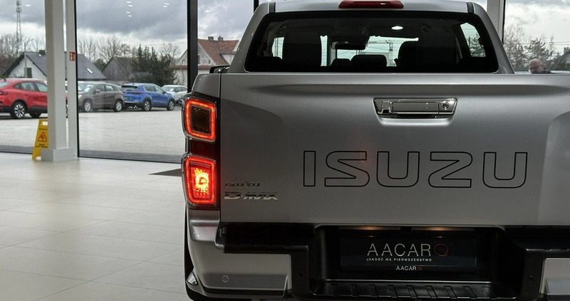 Isuzu D-Max cena 165900 przebieg: 7127, rok produkcji 2022 z Śrem małe 781